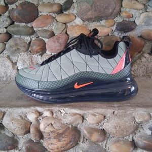 Nike Air Max MX 720-818